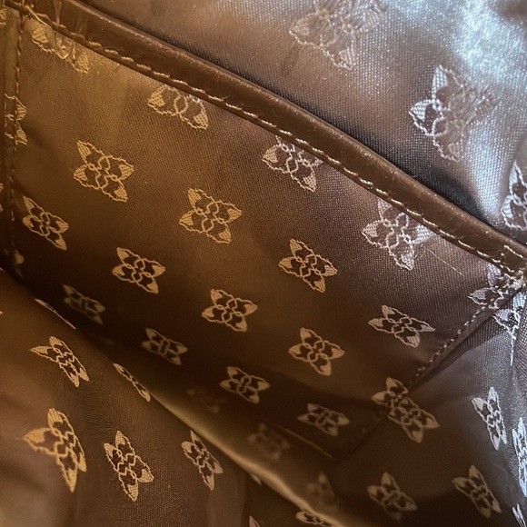 Lakeland Leather handbag - Picture 8 of 11